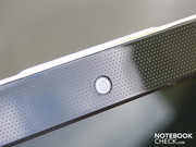 was Fingerabdrücke deutlich abschwächt.