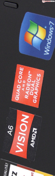 Samsung 305V5A: Die AMD A6 APU mit Dual Graphics funktioniert im Praxistest erstmals ohne Treiber-Probleme und Abstürze.