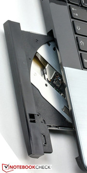 Ein Blu-Ray-Brenner ist an Bord.