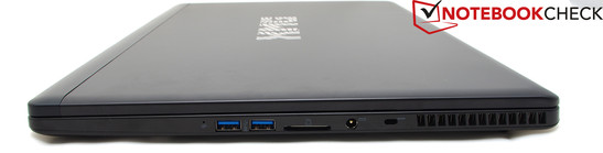 rechte Seite: 2x USB 3.0, Cardreader, Stromanschluss, Kensington Anschluss