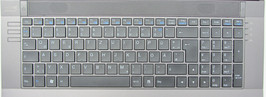 Die Tastatur kommt im Chiclet-Design daher.