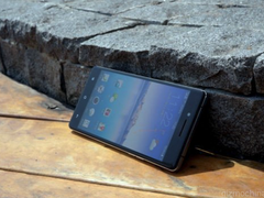 Oppo R: Neues Smartphone taucht auf Foto auf