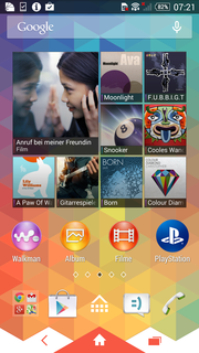 Mit "Xperia Themes" lassen sich Icons und Hintergrund verändern.