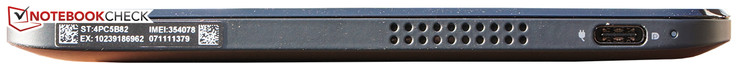 Unterseite Hochformat: Lautsprecher, USB 3.0 Type C