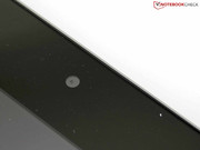 Die 2-MP-Frontkamera liefert leider nur stark rauschende Fotos, auch im Tageslicht.