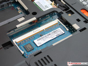 4 GB RAM, die sich auf 8 GB...