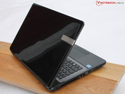 Im Display ist das Acer Logo eingelassen.