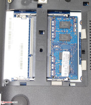 Der Rechner verfügt über zwei Arbeitsspeicherbänke.