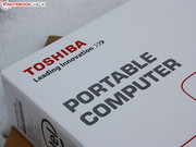 In einer einfachen Verpackung kommt jedes Portégé von Toshiba daher.