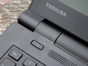 ... der Kunststoff verleiht dem ganzen ein eher billiges Antlitz.