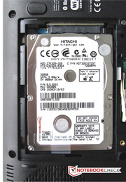 Im Tecra R840-11E steckt eine 320 GByte fassende Festplatte
