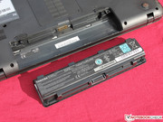 Der 48-Wh-Akku liefert Energie für bis zu 583 Minuten - allerdings nur im Leerlauf.