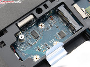 Hier ist Platz für eine weitere mini PCIe Karte.