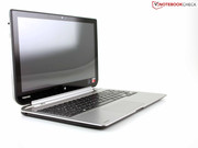 Die Arbeitsumgebung rund um die Tasten ist aus druckstabilem Kunststoff.