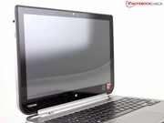 Schade: Das Tablet wackelt deutlich in seiner Arretierung.