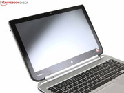 Hinter dem Display rotiert eine 2,5 Zoll große 500-GB-Festplatte.