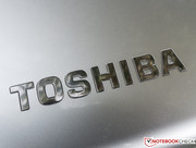 Toshiba stellt mit dem Satellite C55-A-1D5 ein günstiges Multimedia-Notebook vor, ...
