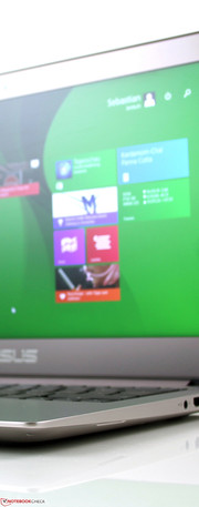 ... der Kontrast von 622:1 ist aber nur durchschnittlich.