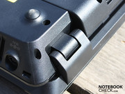 Die Gelenke hängen hingegen sehr fest an der Base-Unit.