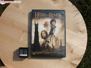 ...lag schon beim Vaio Duo 13 im Karton.