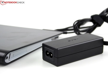 192 Gramm schweres Netzteil