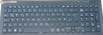 Die Tastatur ist mit einer Beleuchtung ausgestattet.