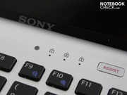 Der Helligkeitssensor zum automatischen Dimmen und Aufblenden ist wieder an Bord.