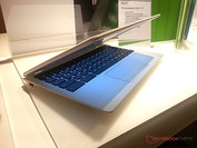 Bis zu 4 GByte RAM und bis zu 32 GByte Speicherplatz bieten die Modelle.