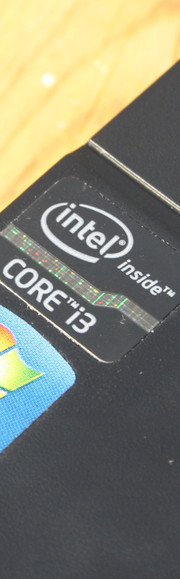 Wortmann Terra Mobile 1450 II: selten. Nach unzähligen Core-i5-3317U-Ultrabook-Prozessoren haben wir zum ersten mal den Core i3 3217U im Test.