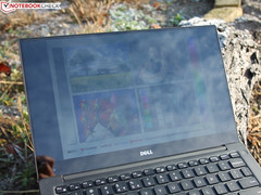 Da bewirkt auch die ordentliche Helligkeit keine Wunder (Maximal).