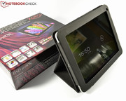 Das Xoro PAD 9718DR hat einen ansehnlichen Lieferumfang. Neben einer Schutzhülle...