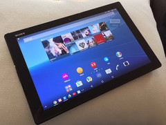 Sony: Bilder von Xperia M4 Aqua und Xperia Z4 Tablet