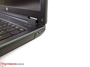 Das Displayscharnier überzeugt genauso,...