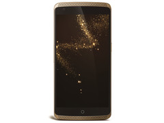 ZTE Axon
