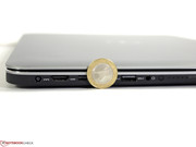 Das Gehäuse ist sehr flach ausgefallen und ist ein entscheidendes Kriterium, das für das Testgerät spricht.