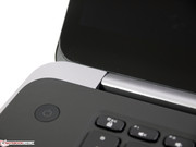 Das Displayscharnier hält den Bildschirm gut in Position.