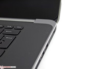 Die Spaltmaße sind gleichmäßig und sauber verarbeitet.