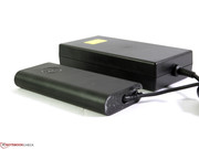 Das spiegelt sich auch beim Netzteil...