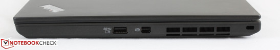 Rechte Seite: powered USB 3.0, Mini-DisplayPort, Kensington Lock