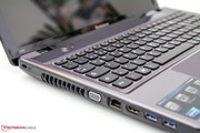 Die bekannte AccuType Tastatur und ein großes Touchpad.