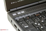 Über der Tastatur: Buttons für die Lautstärkeregulierung.