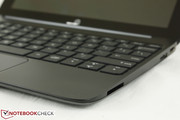 Das matt-schwarze Tastatur-Dock ist nicht anfällig für Fingerabdrücke.