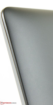 Die Verarbeitung und die Gehäusestabilität sind recht gut für den Kaufpreis.