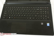 AccuType-Tastatur mit Chiclet-Design und Hintergrundbeleuchtung