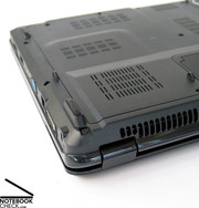 Der Lüfter bleibt nicht nur im Office Betrieb überaus leise, auch unter Last ist seine Lautstärke durchaus verkraftbar.