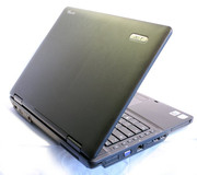 Nichts knarzt und kaum etwas verbiegt sich.