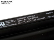 Die Akkulaufzeiten fallen aufgrund von 39 Wh eher mäßig aus.