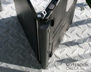 ... basierend auf die neue AMD Puma Plattform.