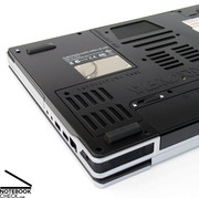 Keine Upgradefunktionen gibt es bei der RAM Ausstattung, die mit insgesamt 4096MB bereits das Maximum bietet.