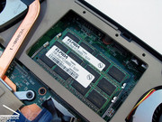 Logische Ergänzung: 4GB DDR3 PC3-8500 Arbeitsspeicher, mit voller Unterstützung dank Vista 64-bit.